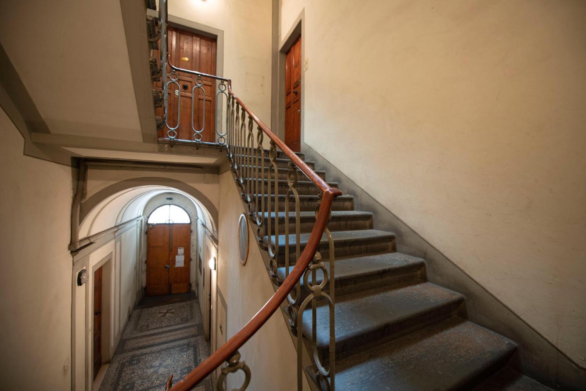 Mamo - Pilastri Terrace Florenz